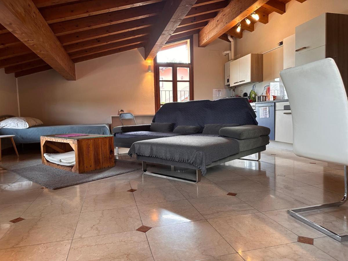 Loft Gardasee Lonato Eksteriør billede