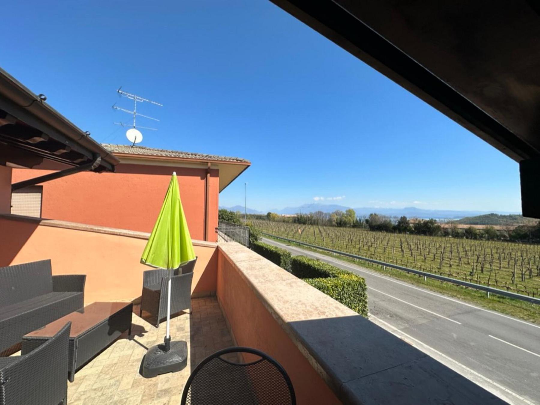 Loft Gardasee Lonato Eksteriør billede